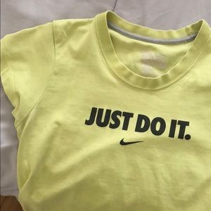 Nike T-shirt